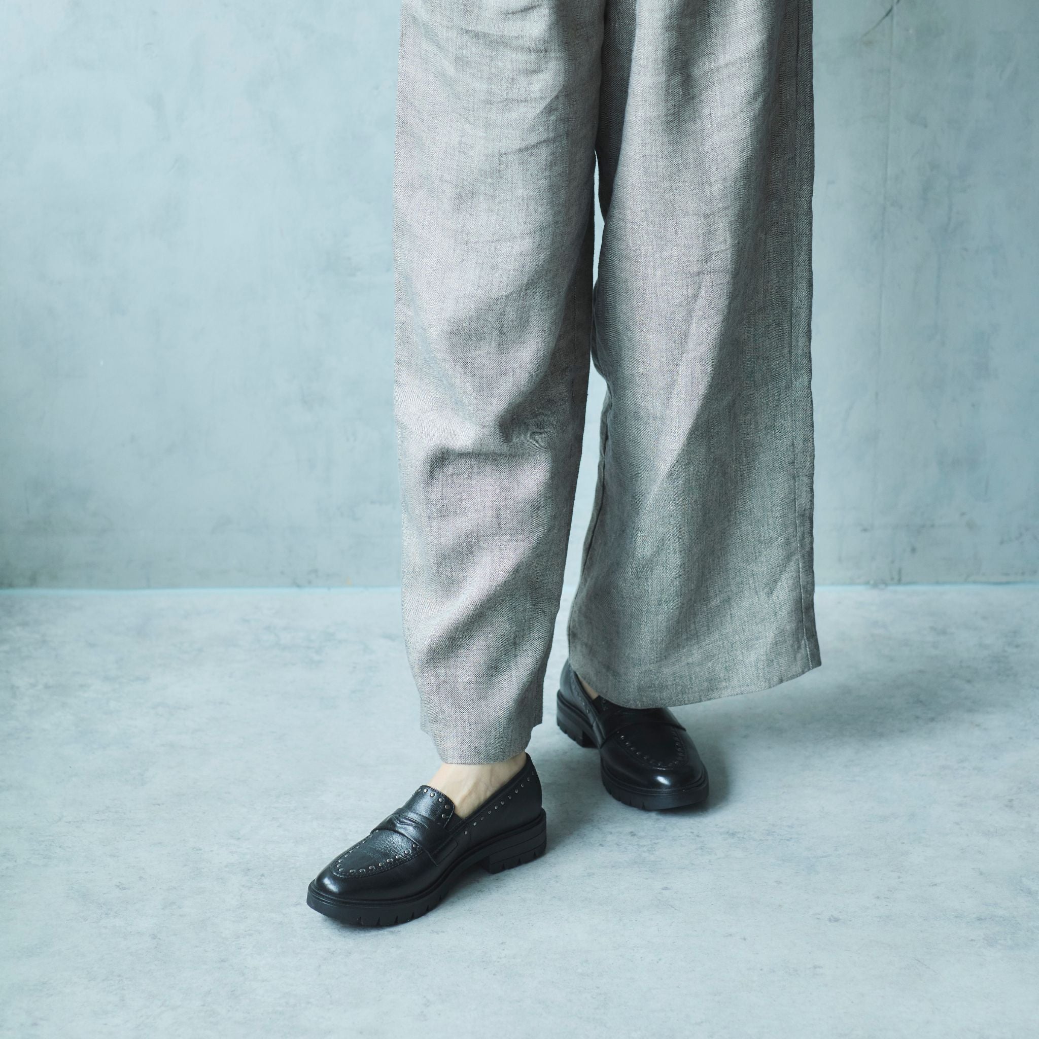 [12-11215] CAMBRIDGE black