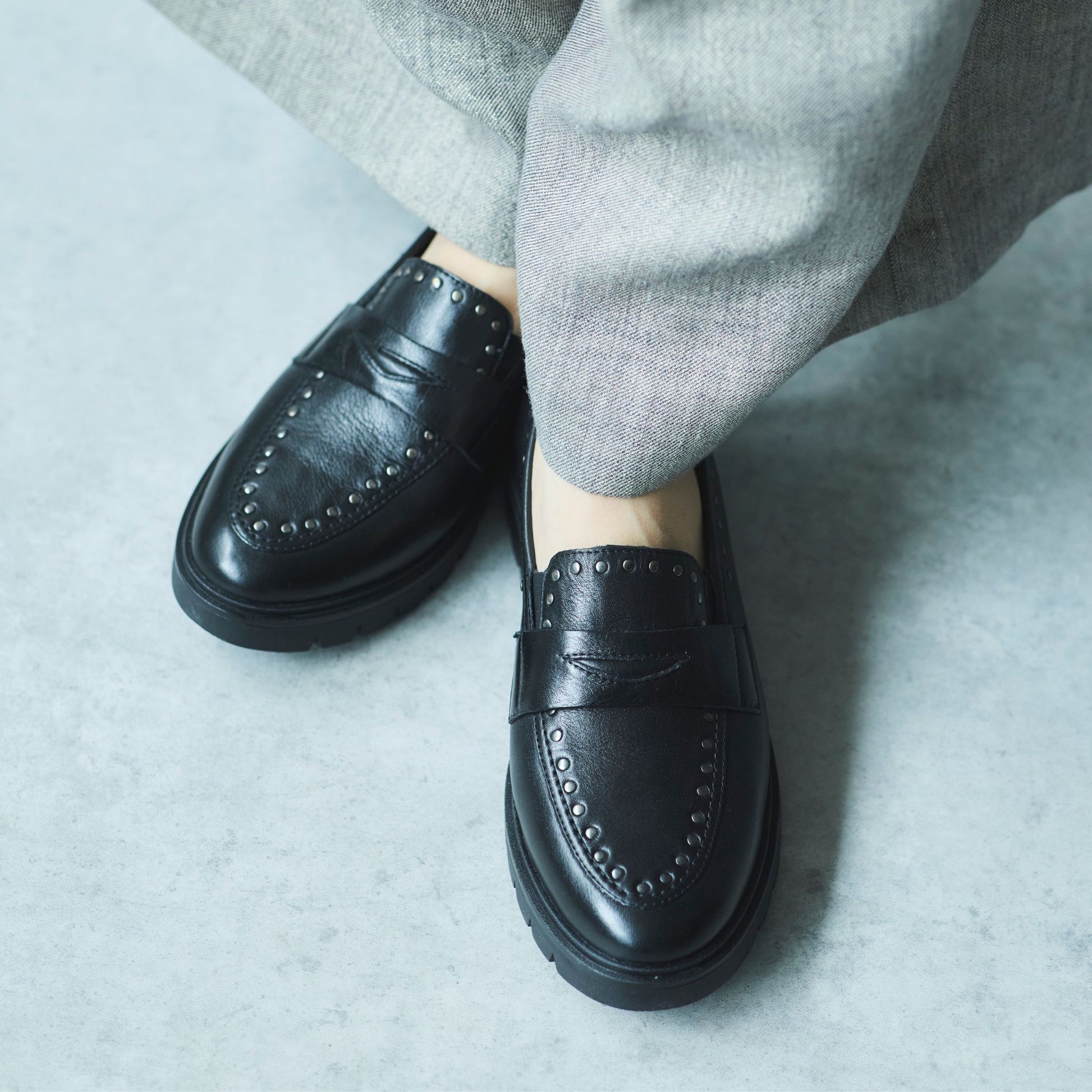 [12-11215] CAMBRIDGE black