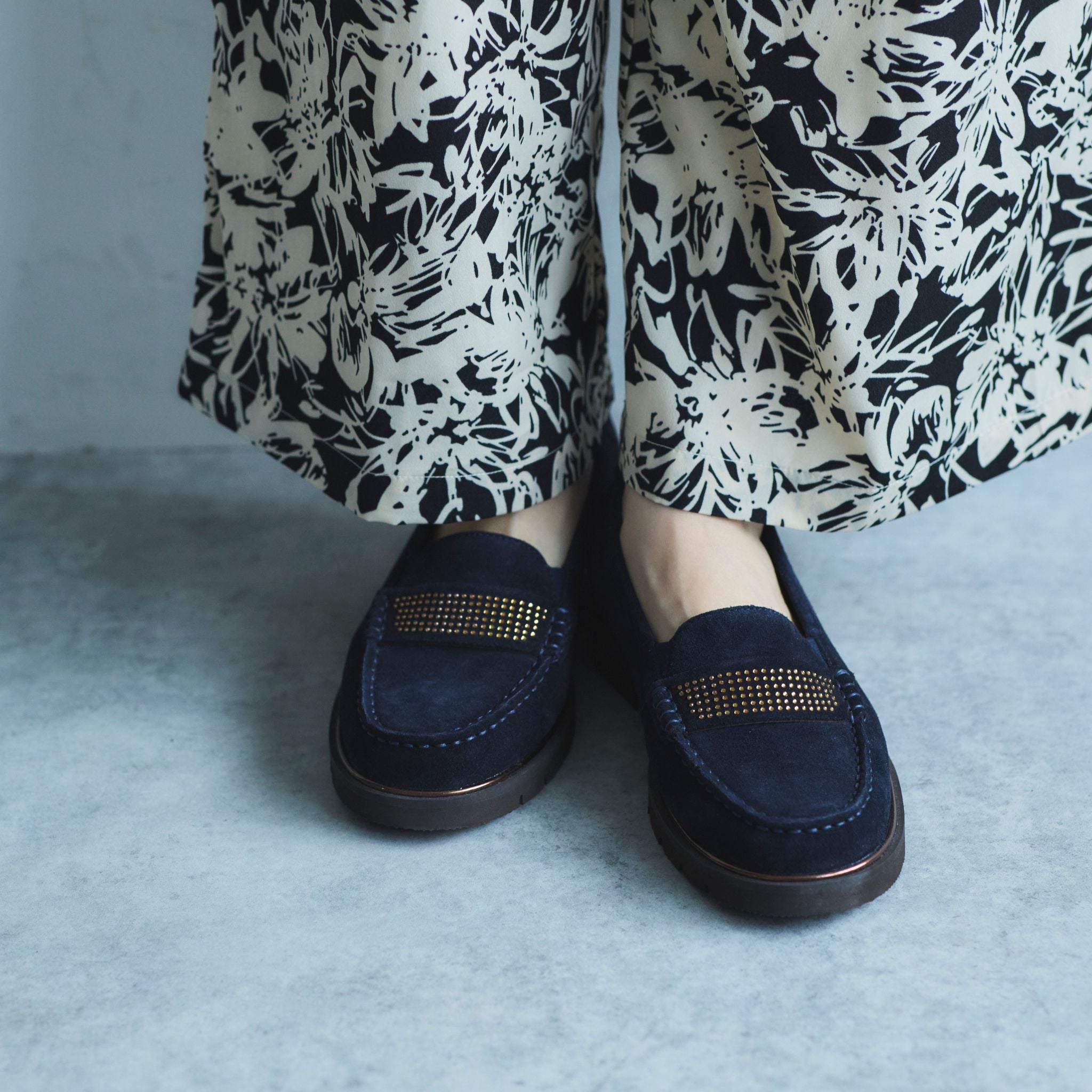 [12-34803] DALLAS BLUE