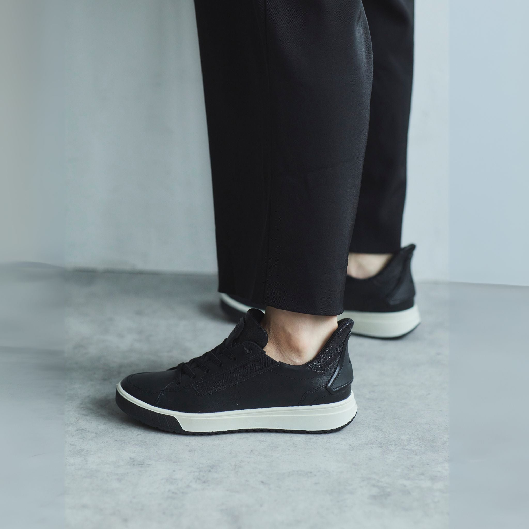 [12-50020] ROM BLACK