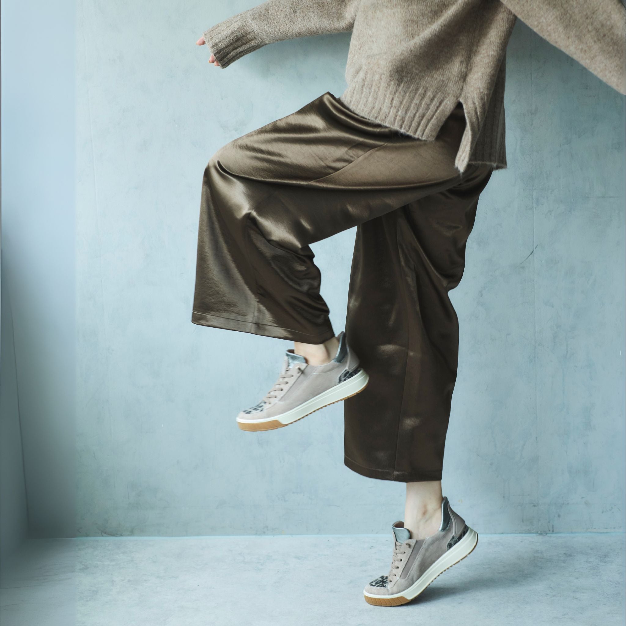 [12-50020] ROM CASHMARE