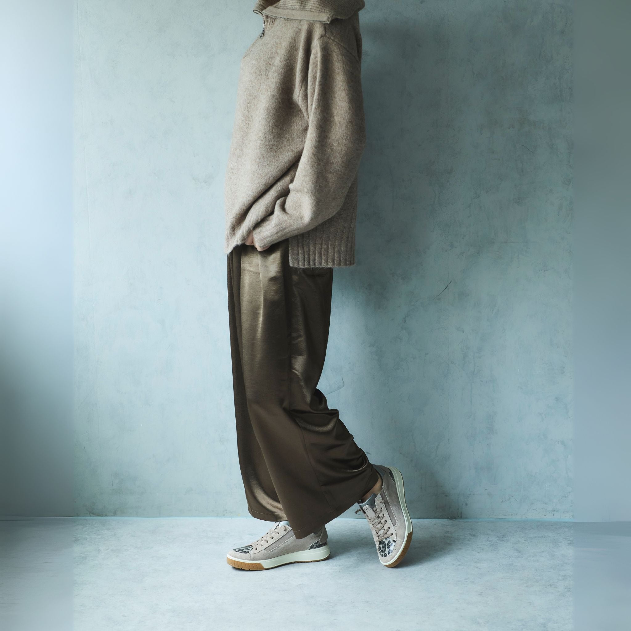 [12-50020] ROM CASHMARE