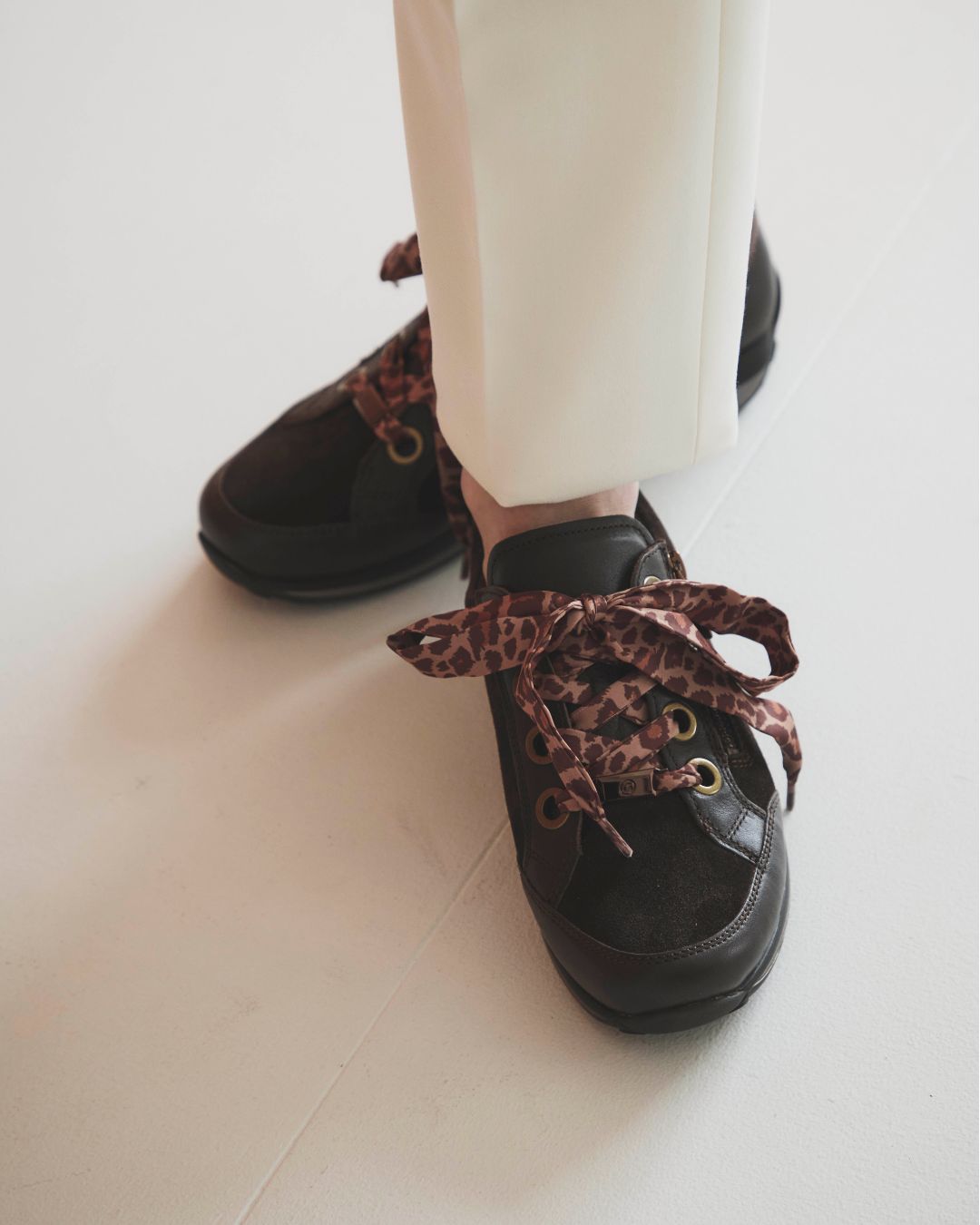 [12-64587] OSAKA
